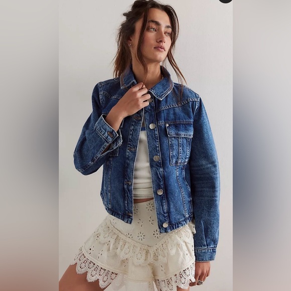 Free People We The Free Jade Denim Jacket High Dive Cotton Button Front XL - Picture 3 of 16